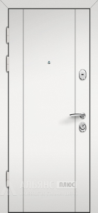 Дверь серого цвета с цилиндровым запорным механизмом №4 внутренняя - фото